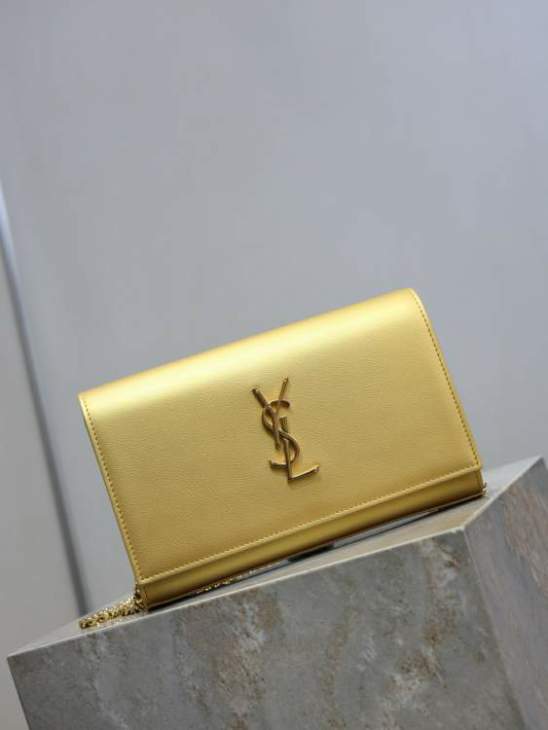 Picture of Saint Laurent Handbags _SKUfw221784893fw